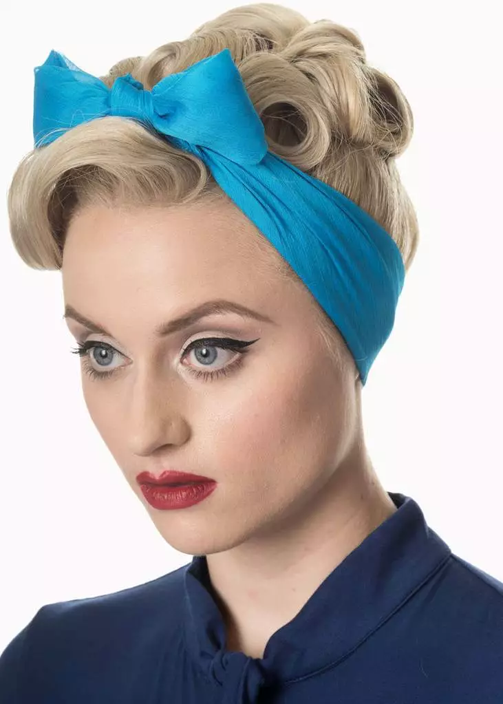 Banned Gradiation Scarf Blue New In 3 Banned Gradiation Scarf Blue New In