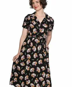 New In Banned Fruit Days 40's Dress Black