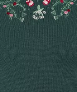 New In Collectif Stevie Escapist Floral 50's Jumper Green 11 New In Collectif Stevie Escapist Floral 50's Jumper Green