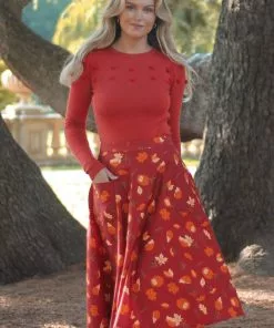 New In Collectif Silvia Hedgehog & Leaves 50's Swing Skirt Red 9 New In Collectif Silvia Hedgehog & Leaves 50's Swing Skirt Red