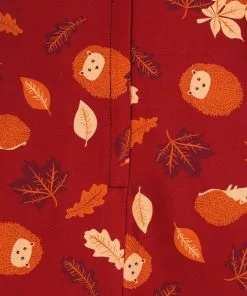 New In Collectif Silvia Hedgehog & Leaves 50's Swing Skirt Red 11 New In Collectif Silvia Hedgehog & Leaves 50's Swing Skirt Red