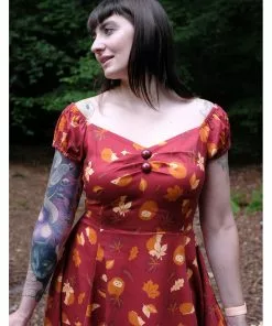 New In Collectif Dolores Hedgehogs & Leaves 50's Swing Dress Red 11 New In Collectif Dolores Hedgehogs & Leaves 50's Swing Dress Red