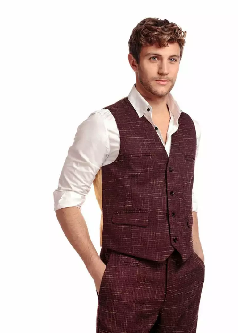 Collectif Men Max Crosshatch Waistcoat Burgundy 3 Collectif Men Max Crosshatch Waistcoat Burgundy