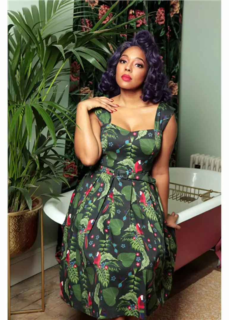 New In Collectif Jill Parrot Paradise 50's Swing Dress Black