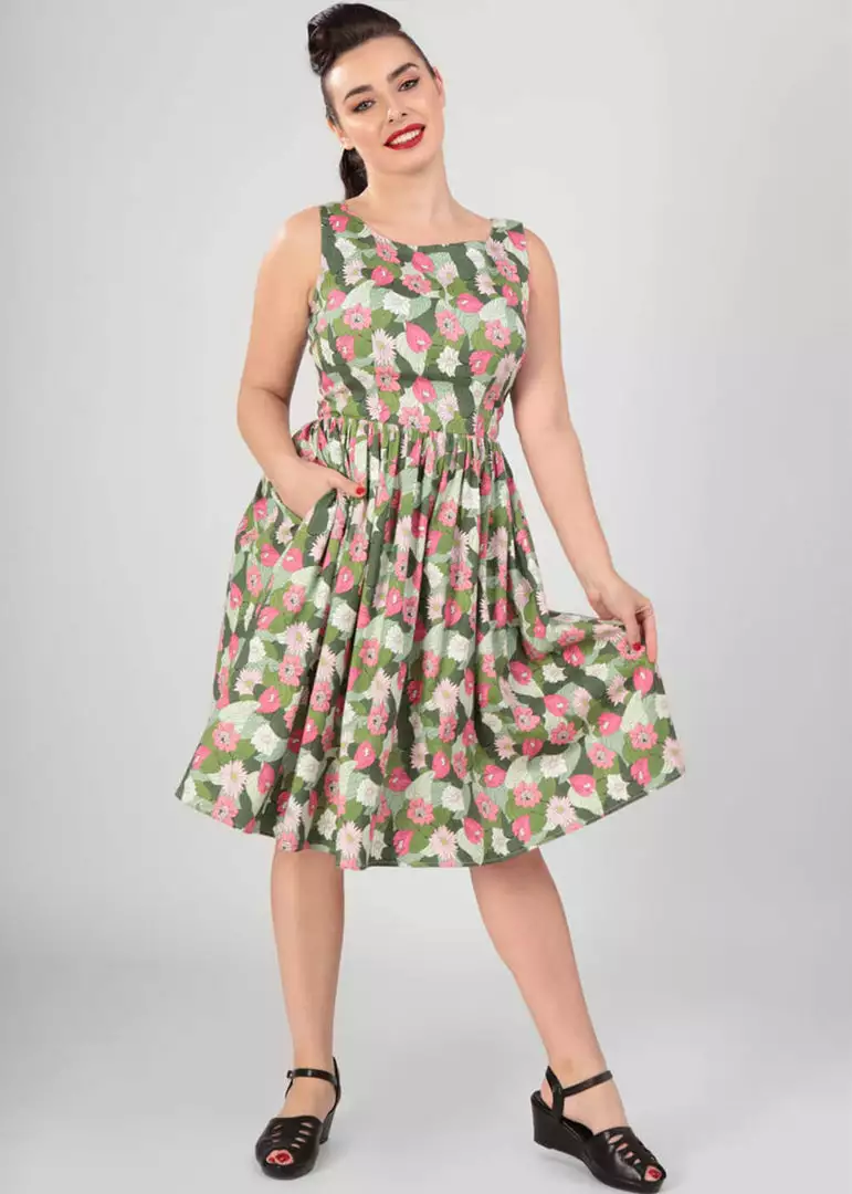 New In Collectif Candice Palm Blush Floral 50's Swing Dress Green 4 New In Collectif Candice Palm Blush Floral 50's Swing Dress Green