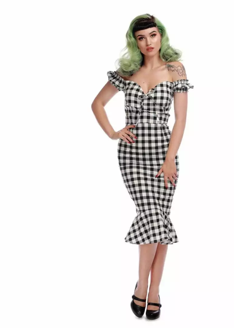 Collectif Sasha Vintage Gingham 50's Fishtail Dress Black 4 Collectif Sasha Vintage Gingham 50's Fishtail Dress Black