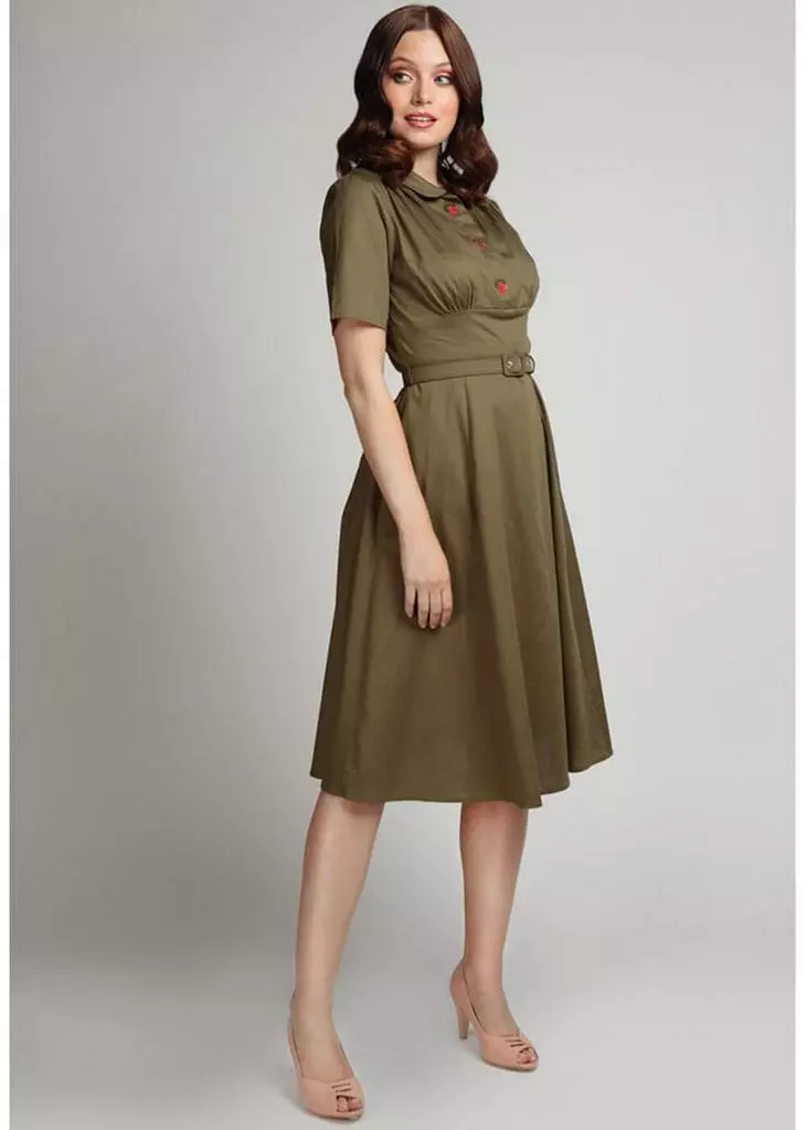 New In Collectif Doriane Strawberry 40's Swing Dress Green 5 New In Collectif Doriane Strawberry 40's Swing Dress Green