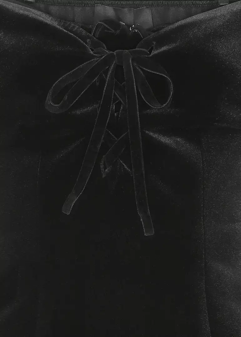 New In Collectif Dolores Darkwear Velvet 50's Top Black 6 New In Collectif Dolores Darkwear Velvet 50's Top Black