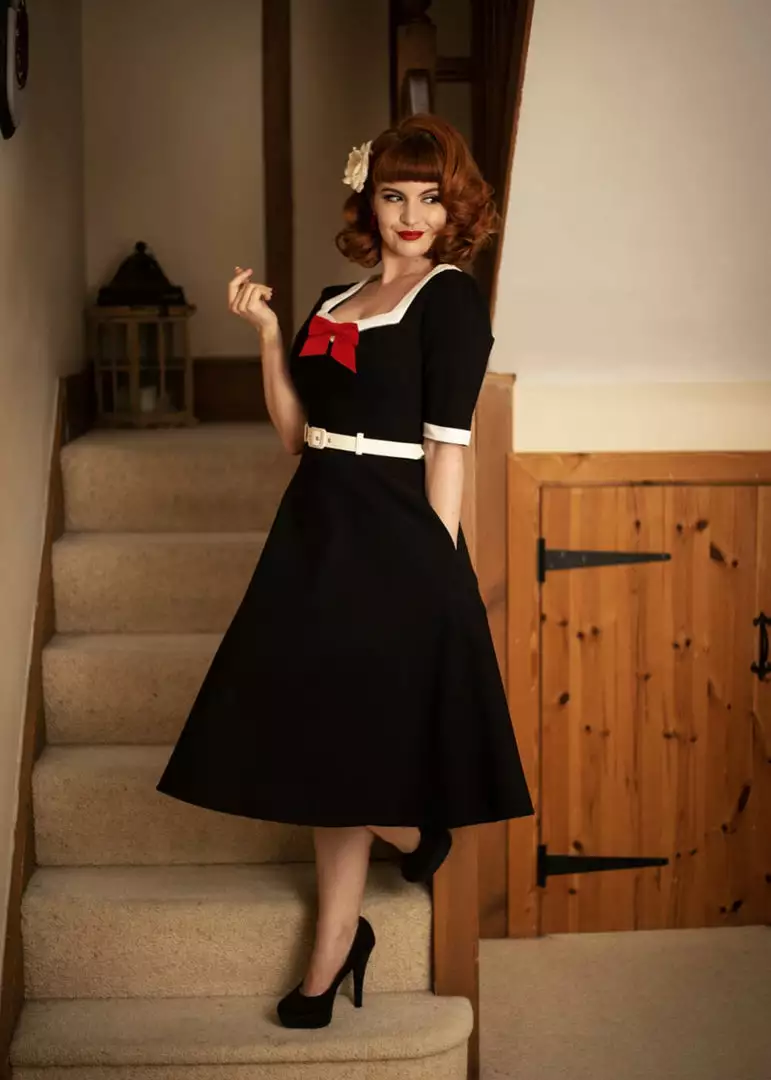 Collectif Sadie 50's Swing Dress Black 8 Collectif Sadie 50's Swing Dress Black