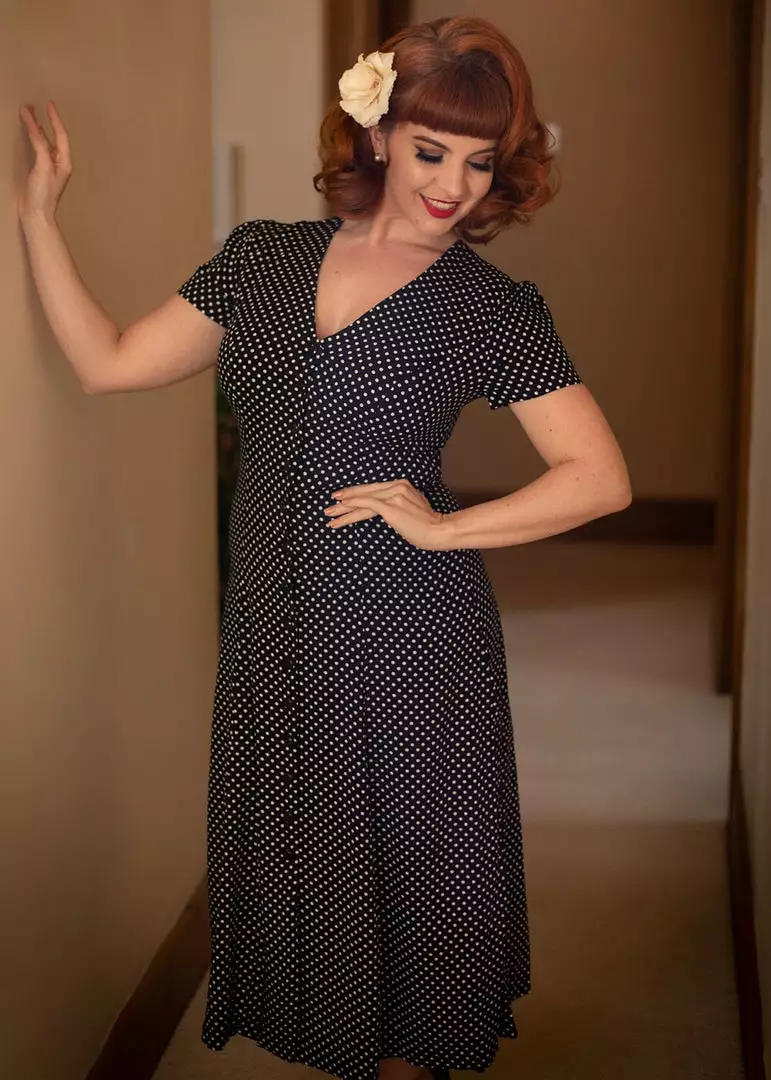 Collectif Riley Mini Polka 40's Swing Dress Navy 8 Collectif Riley Mini Polka 40's Swing Dress Navy
