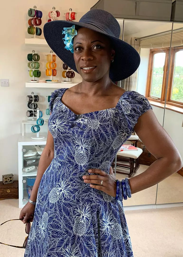 New In Collectif Dolores Pineapple Palm 50's Swing Dress Navy 8 New In Collectif Dolores Pineapple Palm 50's Swing Dress Navy