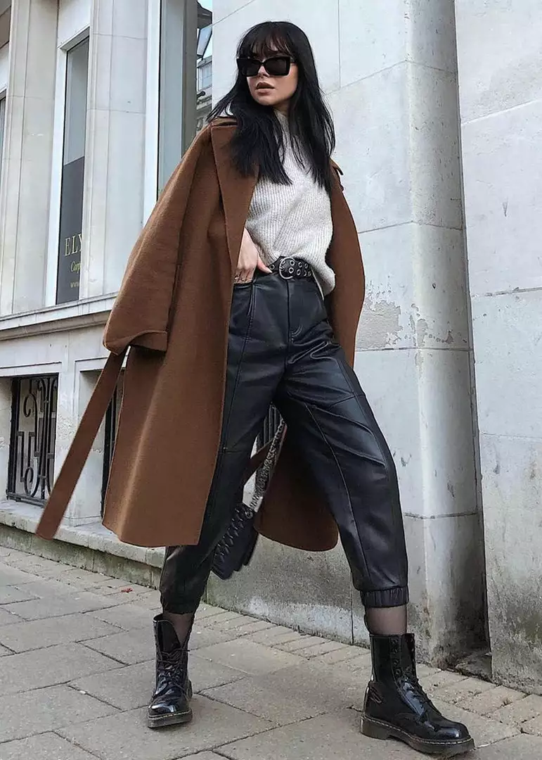 Dr. Martens 1460 Patent Patent Boots Black 4 Dr. Martens 1460 Patent Patent Boots Black