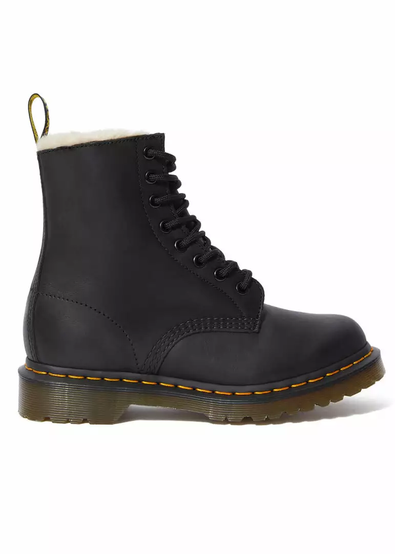 Dr. Martens Serena Burnished Wyoming Lined Lace-up Boots Black 7 Dr. Martens Serena Burnished Wyoming Lined Lace-up Boots Black