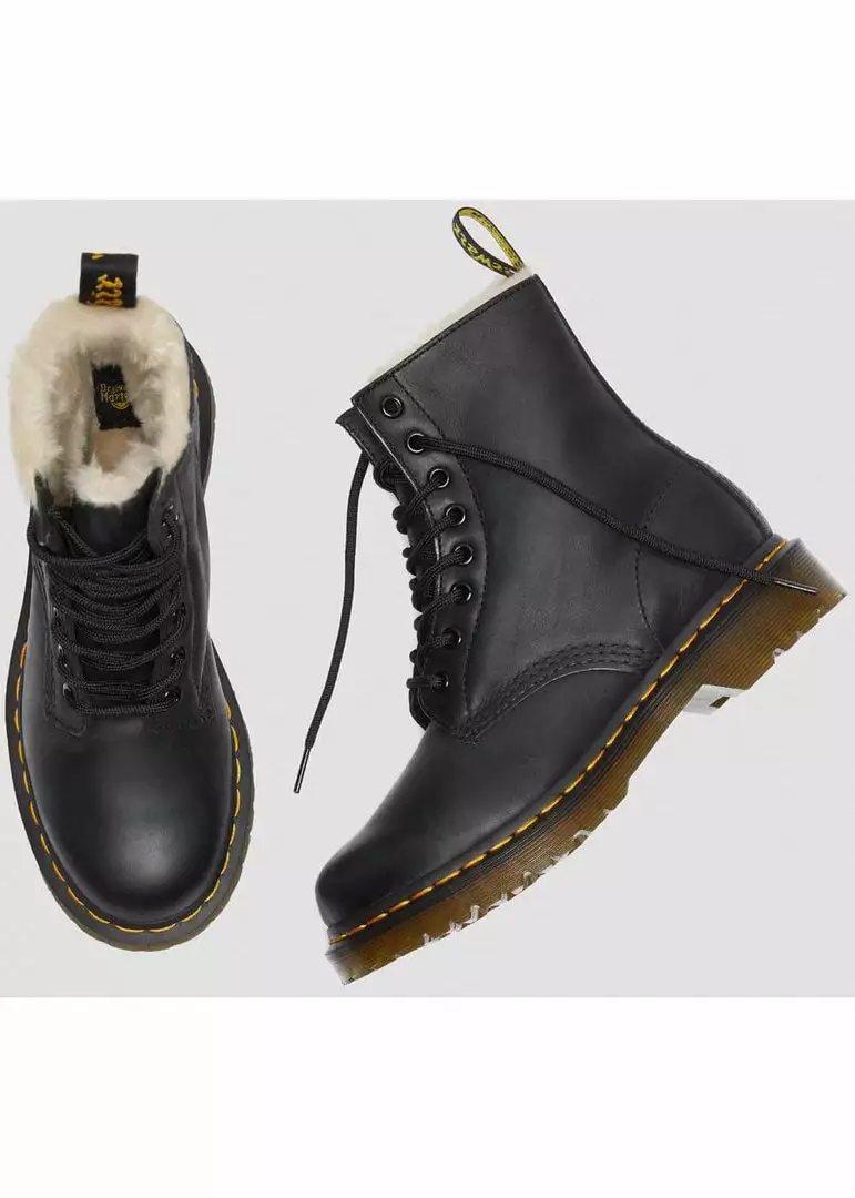 Dr. Martens Serena Burnished Wyoming Lined Lace-up Boots Black 8 Dr. Martens Serena Burnished Wyoming Lined Lace-up Boots Black