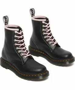 New In Dr. Martens 1460 Virginia Soft Leather Boots Black Chalk Pink 13 New In Dr. Martens 1460 Virginia Soft Leather Boots Black Chalk Pink