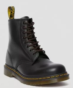 Dr. Martens Round Laces 8 Eyes Brown New In