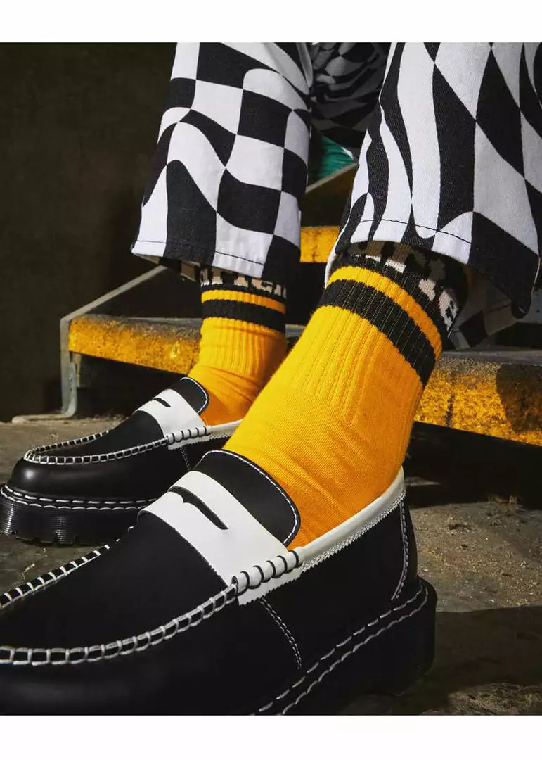 Dr. Martens Athletic Logo Socks Yellow New In 4 Dr. Martens Athletic Logo Socks Yellow New In