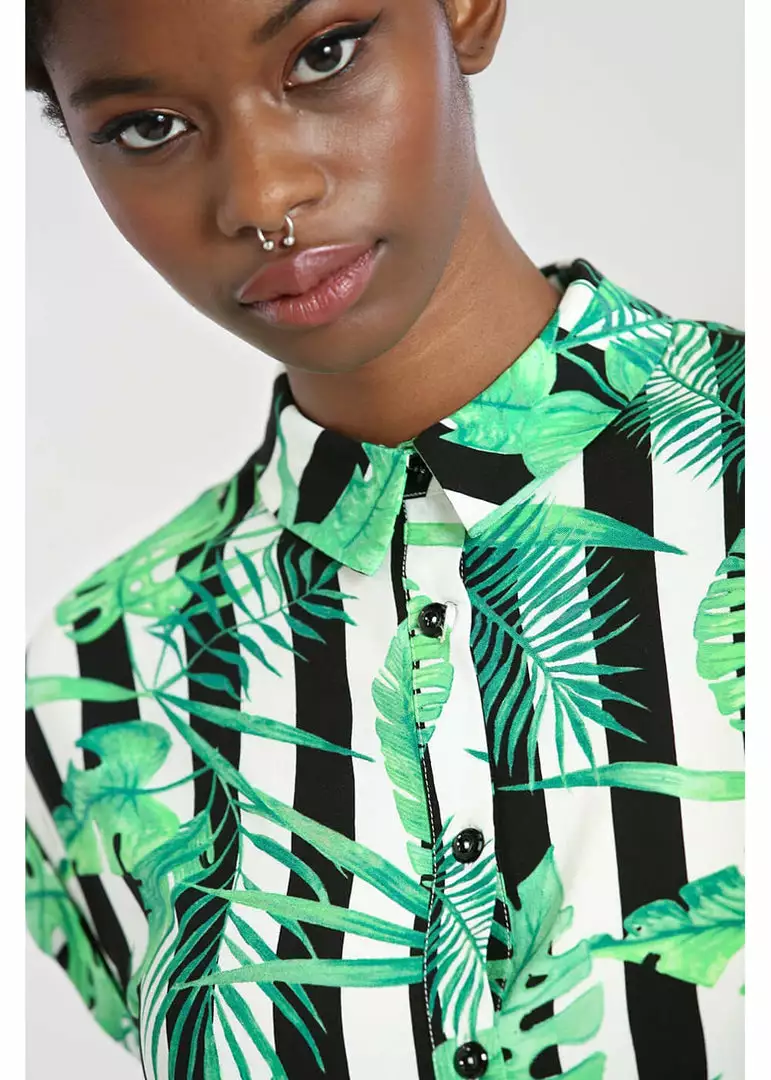 New In Hell Bunny Solana Leaves 60's Shirt Black White 5 New In Hell Bunny Solana Leaves 60's Shirt Black White