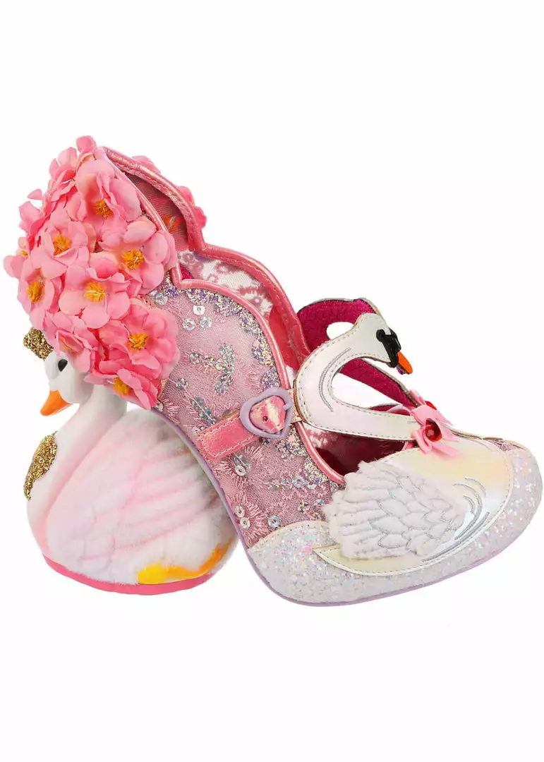 New In Irregular Choice Pedalo Date Swan Pumps Peach Pink 3 New In Irregular Choice Pedalo Date Swan Pumps Peach Pink