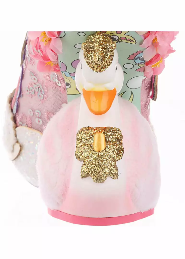 New In Irregular Choice Pedalo Date Swan Pumps Peach Pink 11 New In Irregular Choice Pedalo Date Swan Pumps Peach Pink