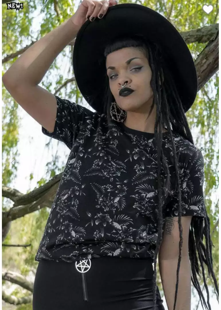 New In Killstar Tsunami Skulls T-Shirt Black 3 New In Killstar Tsunami Skulls T-Shirt Black