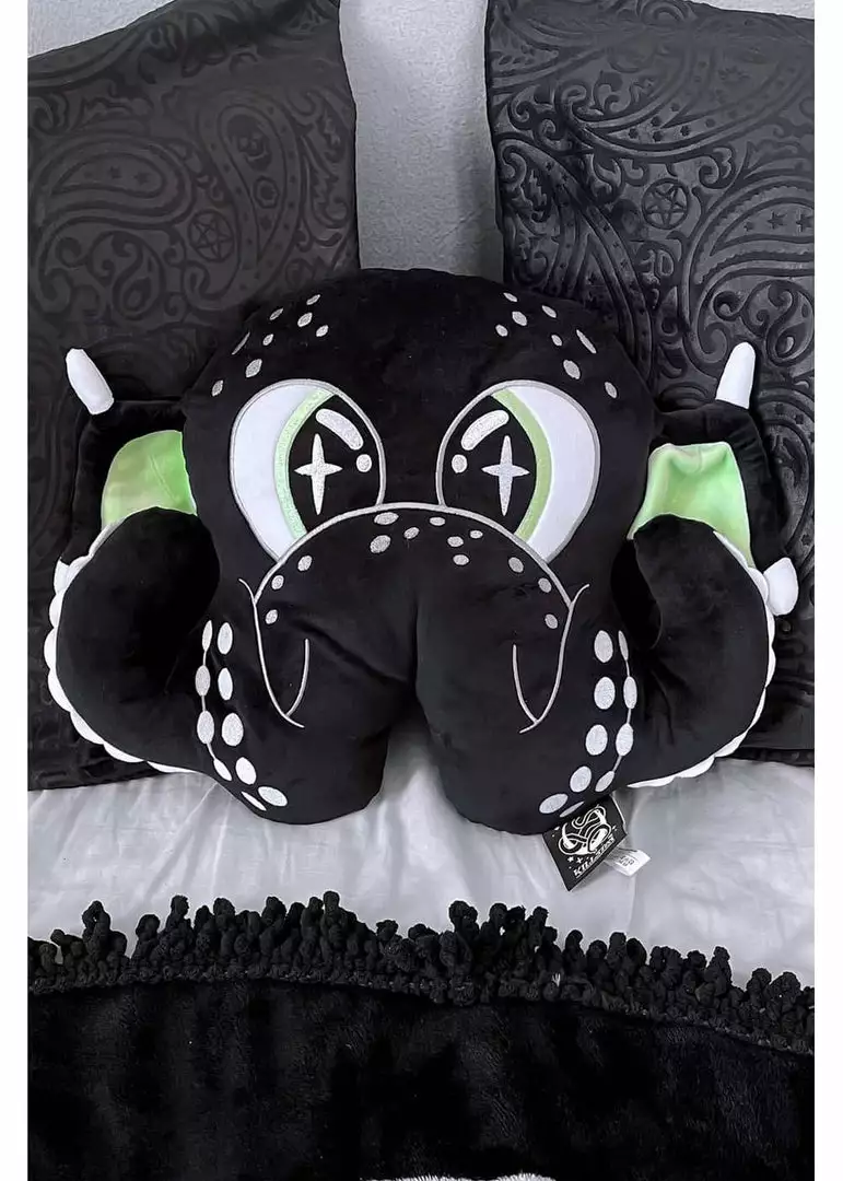 Killstar Cthulhu Cushion Black 4 Killstar Cthulhu Cushion Black