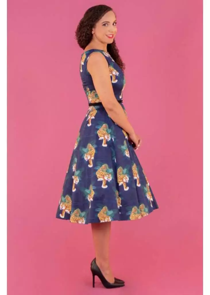 Lady Vintage Lady V Hepburn Tigress Tigers 50's Swing Dress Blue 9 Lady Vintage Lady V Hepburn Tigress Tigers 50's Swing Dress Blue