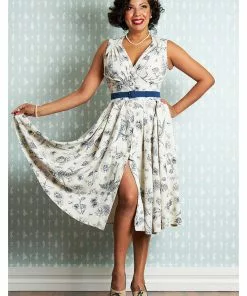 New In Miss Candyfloss Krista Lee 50's Swing Dress Navy 14 New In Miss Candyfloss Krista Lee 50's Swing Dress Navy