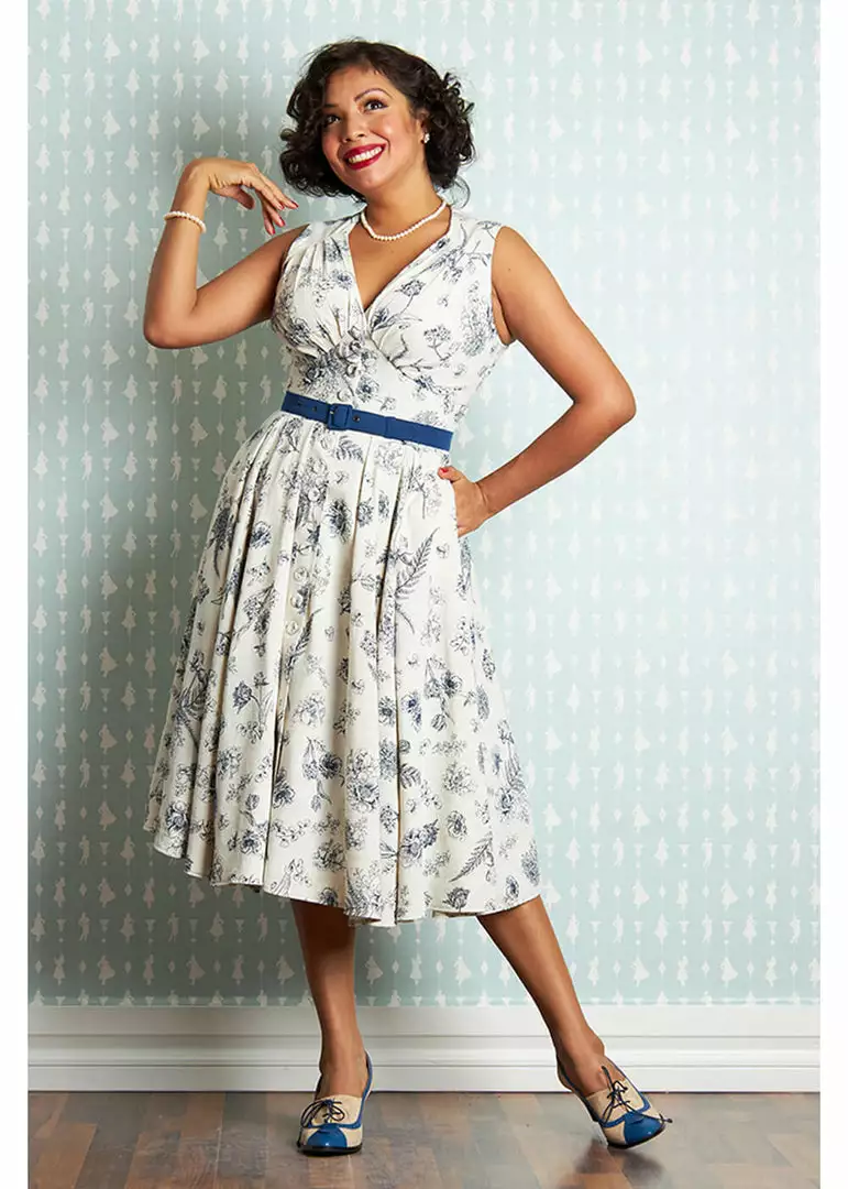 New In Miss Candyfloss Krista Lee 50's Swing Dress Navy 6 New In Miss Candyfloss Krista Lee 50's Swing Dress Navy