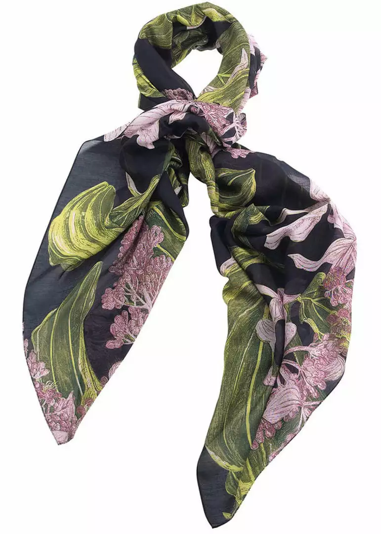 New In One Hundred Stars Medinilla Scarf Black 3 New In One Hundred Stars Medinilla Scarf Black