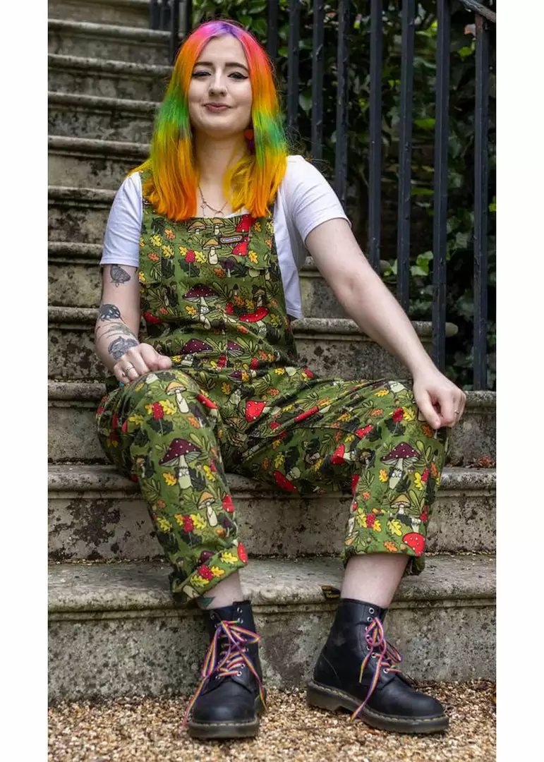 Run And Fly Run & Fly Katie Abey Mushroom Dungarees Green New In 7 Run And Fly Run & Fly Katie Abey Mushroom Dungarees Green New In