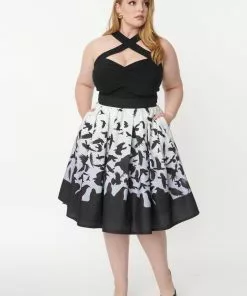 Unique Vintage X Hitchcock The Birds Main Attraction 50's Swing Skirt Black White New In 13 Unique Vintage X Hitchcock The Birds Main Attraction 50's Swing Skirt Black White New In