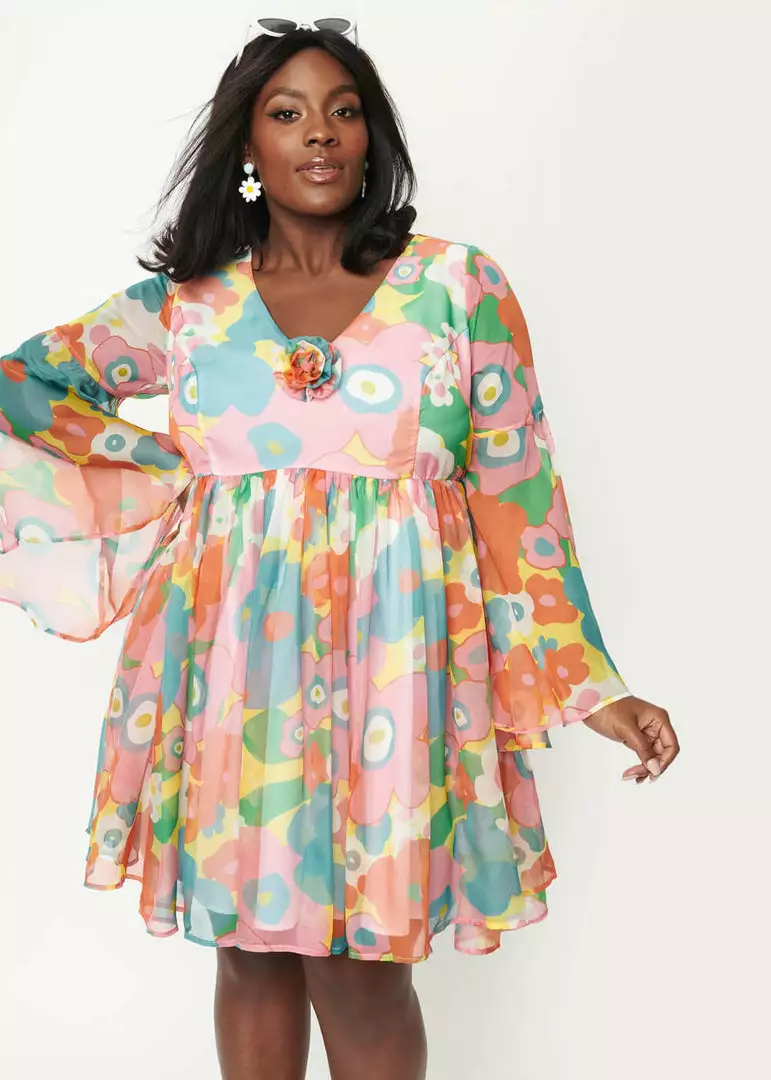 New In Unique Vintage X Barbie Oversized Floral 60's Babydoll Dress Multi