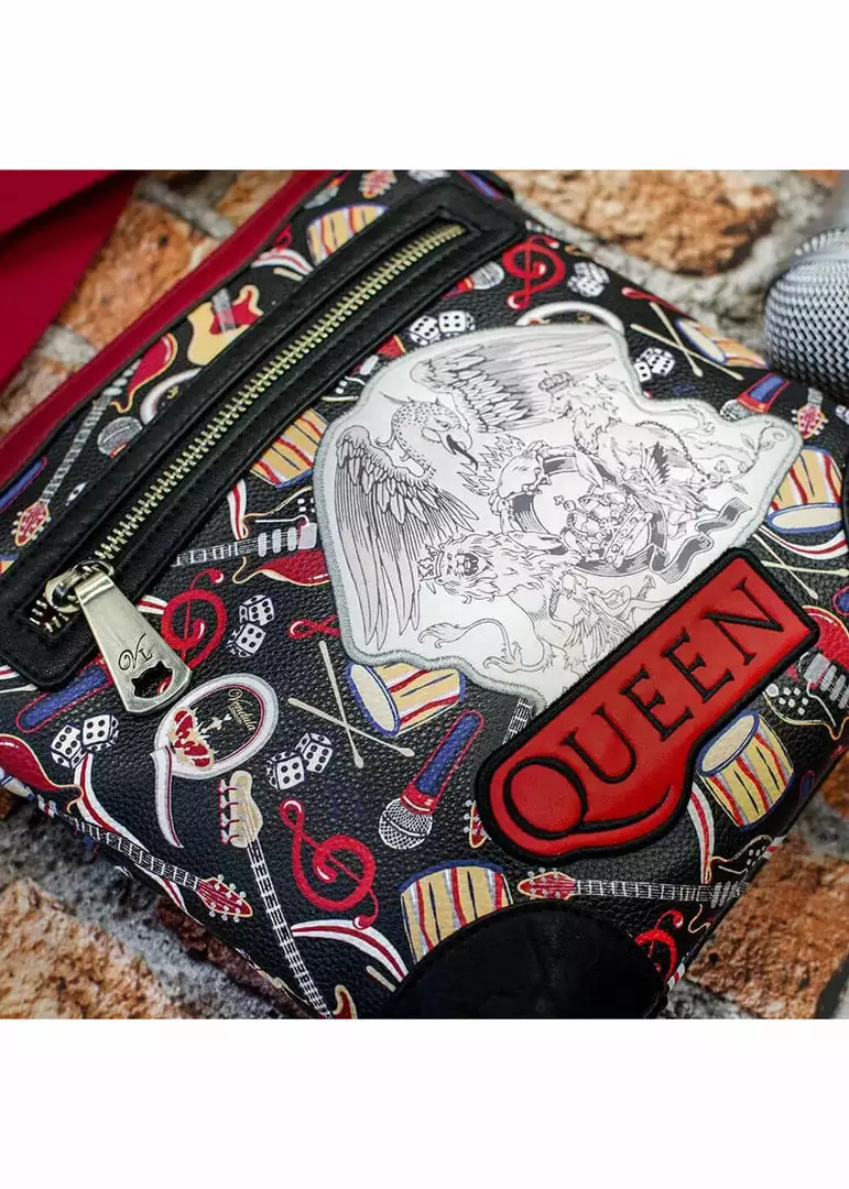 New In Vendula London X Queen Messenger Bag 5 New In Vendula London X Queen Messenger Bag
