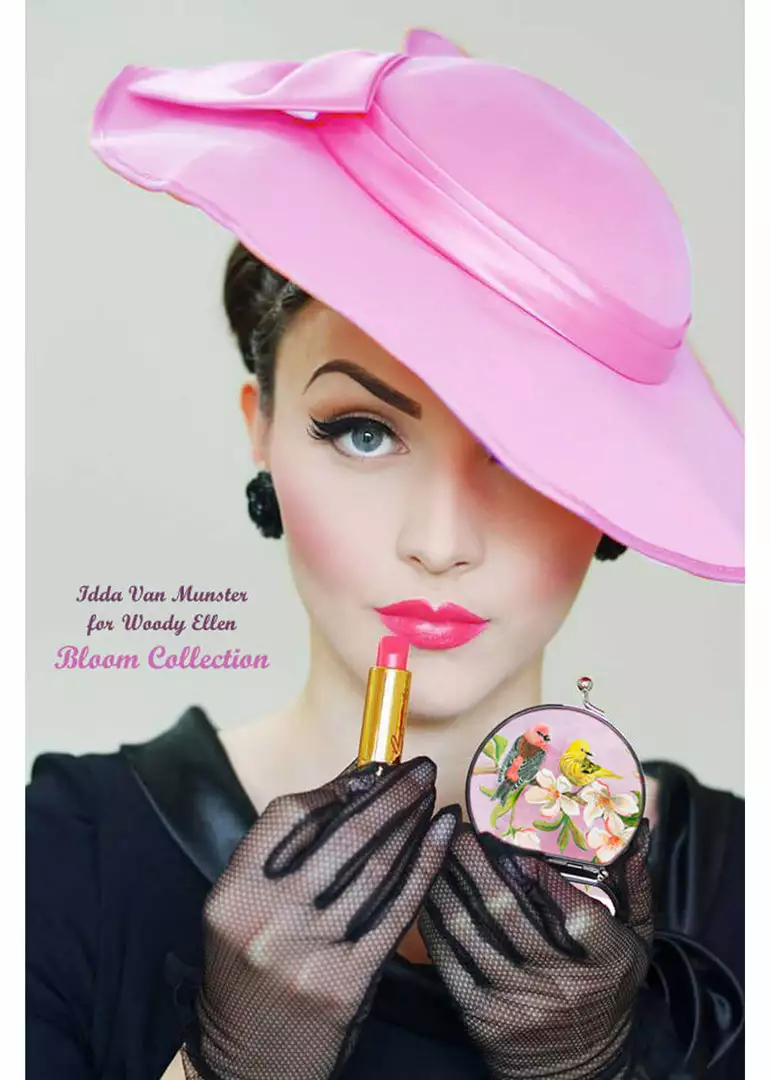 New In Woody Ellen Bloom 50's Compact Mirror 4 New In Woody Ellen Bloom 50's Compact Mirror